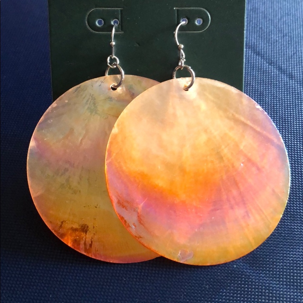🆕 Rhodium Capiz Shell Drop Earring WILD FABLE Slv